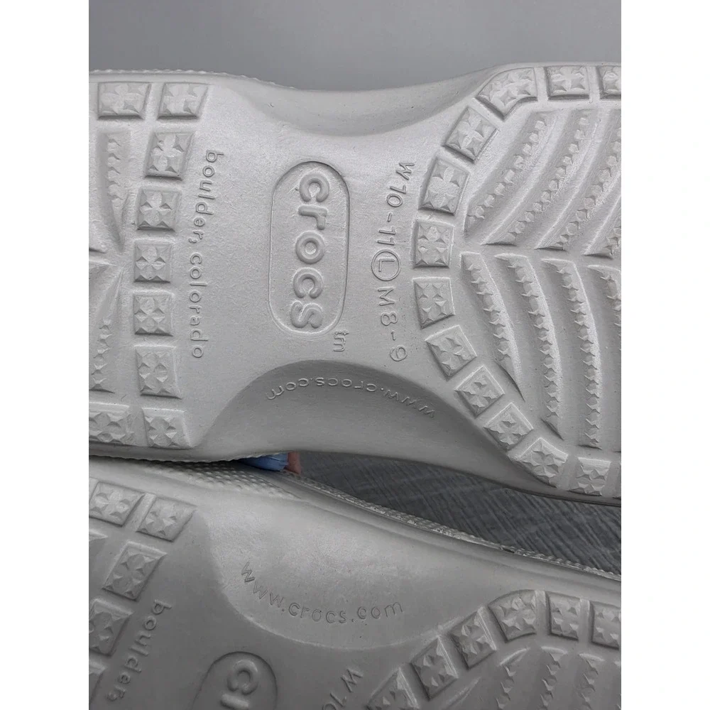 UNC North Carolina Tar Heels Crocs Classic Clogs Pearl Blue Mens 8-9 W 10-11